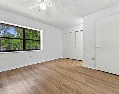 4153 Coral Springs Drive - Photo Thumbnail 23