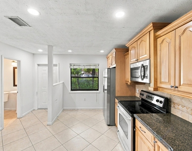 4153 Coral Springs Drive - Photo Thumbnail 5