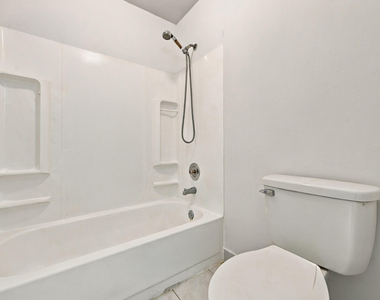 4153 Coral Springs Drive - Photo Thumbnail 21