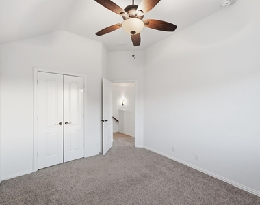 7428 Wispy Willow Lane - Photo Thumbnail 28