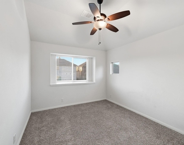 7428 Wispy Willow Lane - Photo Thumbnail 26
