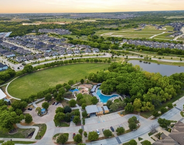 7428 Wispy Willow Lane - Photo Thumbnail 34