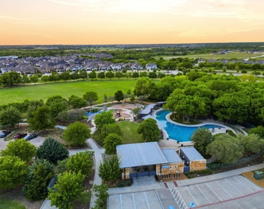 7428 Wispy Willow Lane - Photo Thumbnail 36