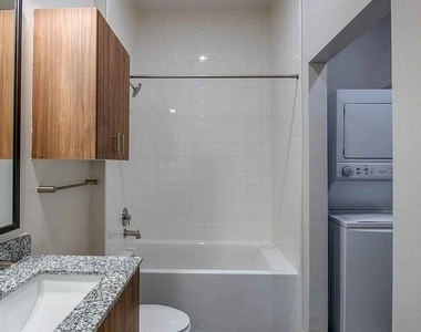 2232 Empire Central Drive - Photo Thumbnail 4