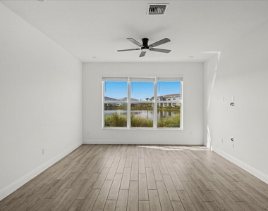 3566 Nw Solange Court - Photo Thumbnail 5