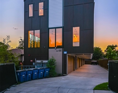 2247 Mail Avenue - Photo Thumbnail 2
