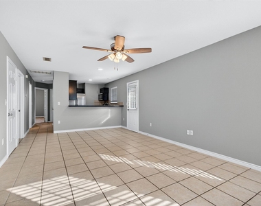1021 Rice Street - Photo Thumbnail 5