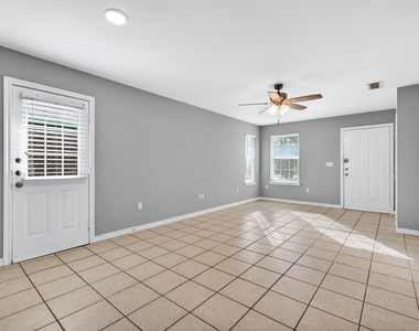 1021 Rice Street - Photo Thumbnail 4