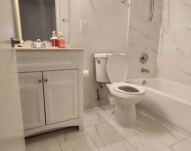 1227 Sw 46th Avenue - Photo Thumbnail 20