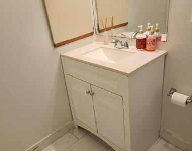 1227 Sw 46th Avenue - Photo Thumbnail 12