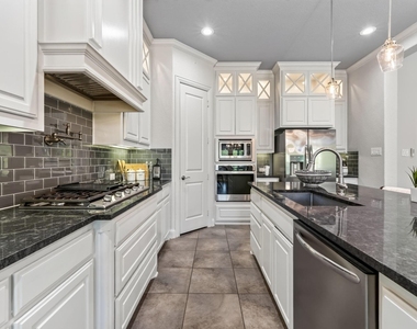 6451 Still Waters Court - Photo Thumbnail 14