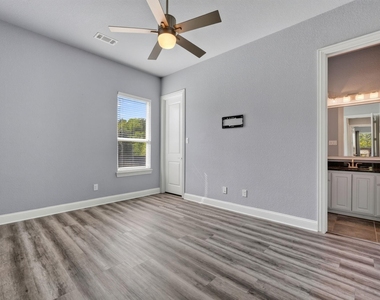 6451 Still Waters Court - Photo Thumbnail 29