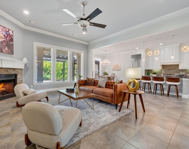 6451 Still Waters Court - Photo Thumbnail 9