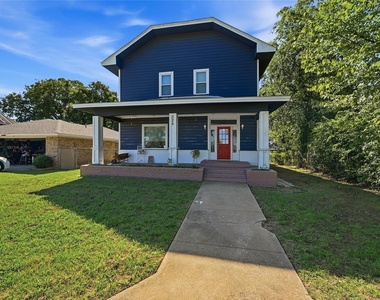 326 W Sears Street - Photo Thumbnail 1