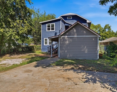 326 W Sears Street - Photo Thumbnail 18