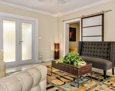 3321 Sw 32nd Avenue - Photo Thumbnail 1