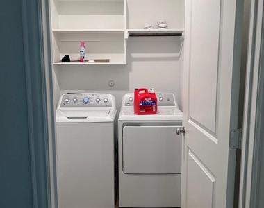 3505 Triumph Drive - Photo Thumbnail 18