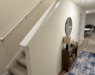 4770 Sw 69th Street - Photo Thumbnail 3