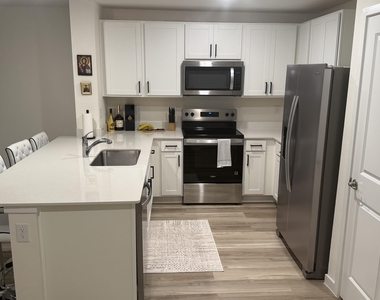 4770 Sw 69th Street - Photo Thumbnail 5