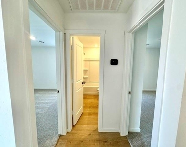 11905 Sw 32nd Street - Photo Thumbnail 6