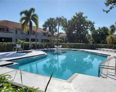 3246 Coral Lake Lane - Photo Thumbnail 9