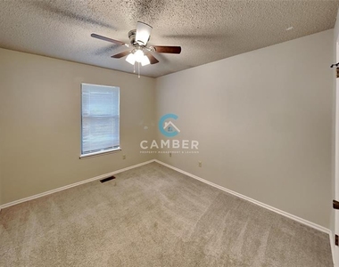 13233 Eastridge Drive - Photo Thumbnail 12
