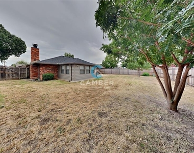 13233 Eastridge Drive - Photo Thumbnail 17