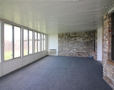13000 S Robinson Avenue - Photo Thumbnail 16