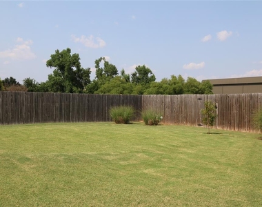 13000 S Robinson Avenue - Photo Thumbnail 18