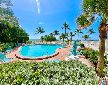 710 N Ocean Boulevard - Photo Thumbnail 13