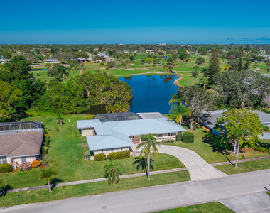 1425 Se Sunshine Avenue - Photo Thumbnail 35