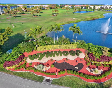 1903 Bermuda Circle - Photo Thumbnail 24