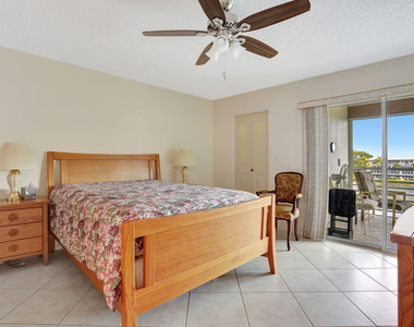 1903 Bermuda Circle - Photo Thumbnail 14