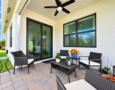 2005 Ne Ocean Dunes Drive - Photo Thumbnail 43