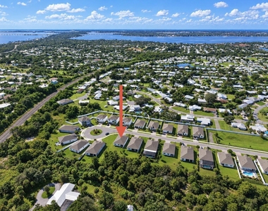 2005 Ne Ocean Dunes Drive - Photo Thumbnail 47