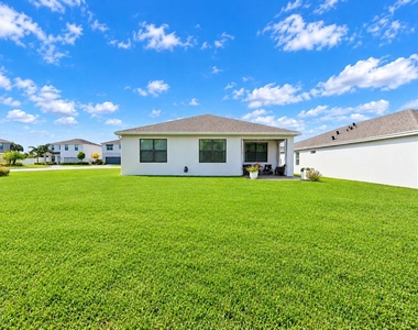 2005 Ne Ocean Dunes Drive - Photo Thumbnail 39