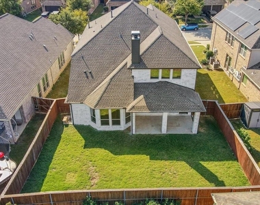 3621 Wagon Wheel Way - Photo Thumbnail 25