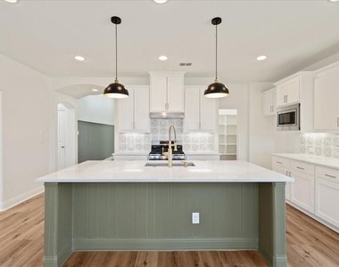 3621 Wagon Wheel Way - Photo Thumbnail 1