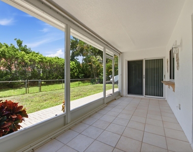 916 Evergreen Drive - Photo Thumbnail 30