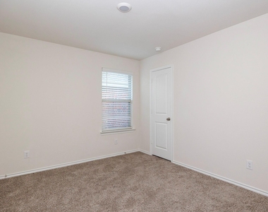 1503 Aleia Cove - Photo Thumbnail 7