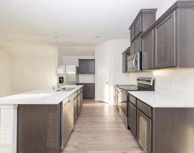 1503 Aleia Cove - Photo Thumbnail 14