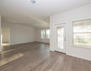 1503 Aleia Cove - Photo Thumbnail 17