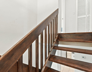 6180 Pine Tree Lane - Photo Thumbnail 20
