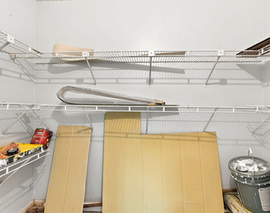 6180 Pine Tree Lane - Photo Thumbnail 24