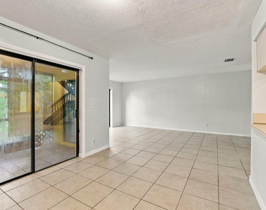 6180 Pine Tree Lane - Photo Thumbnail 31