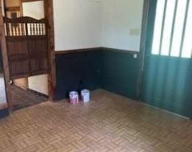 5100 Rose Street - Photo Thumbnail 16