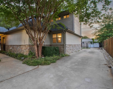 3815 Holly Ridge Drive - Photo Thumbnail 30