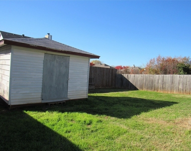 2920 Newport Avenue - Photo Thumbnail 22