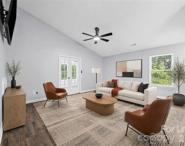 8119 Tremaine Court - Photo Thumbnail 8