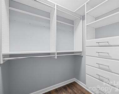 8119 Tremaine Court - Photo Thumbnail 3